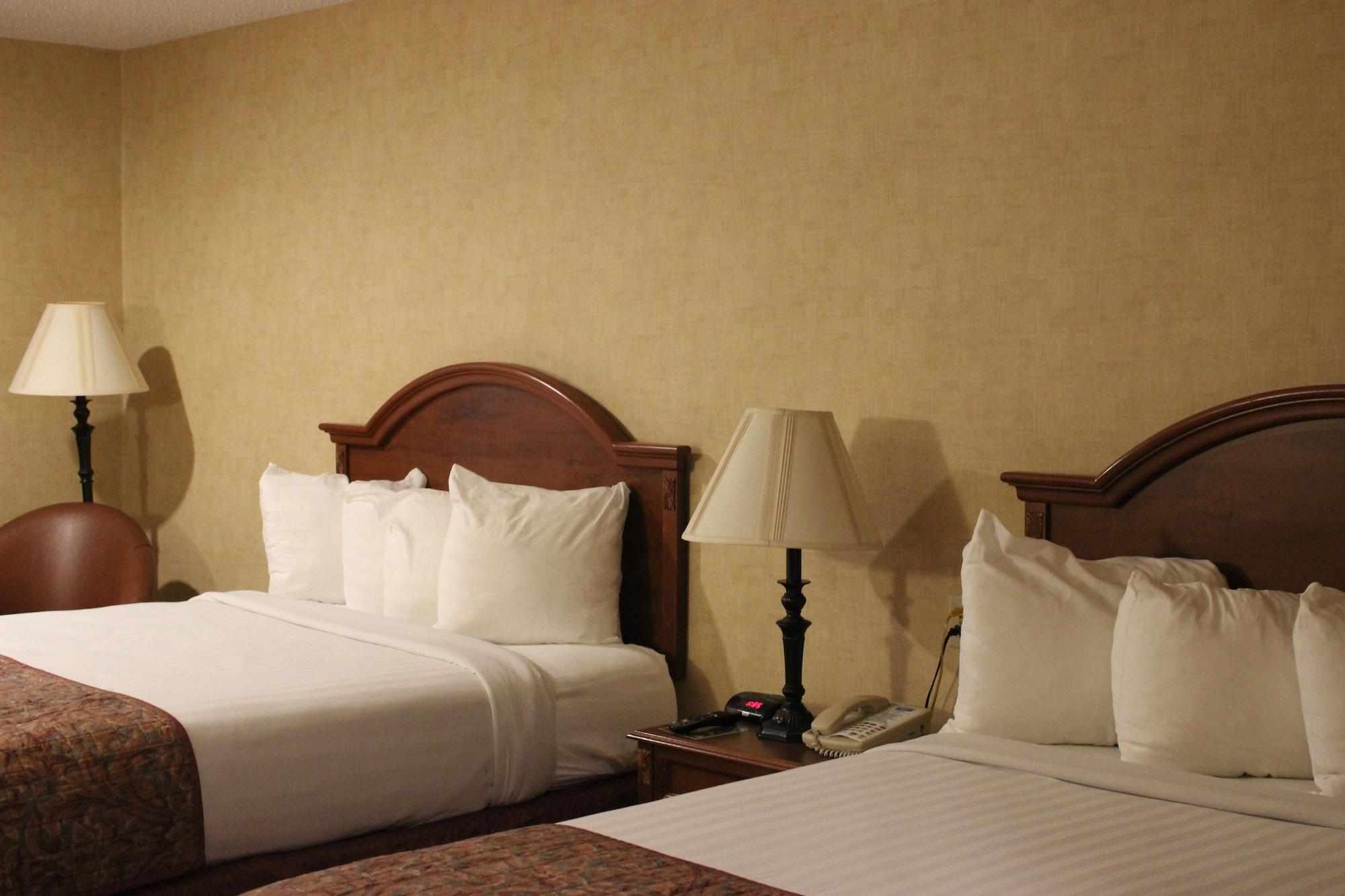 Rodeway Inn Columbia Mall Loop Grand Forks Bagian luar foto